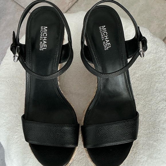 Michael Kors Black and Tan Wedge Sandals - Picture 2 of 6